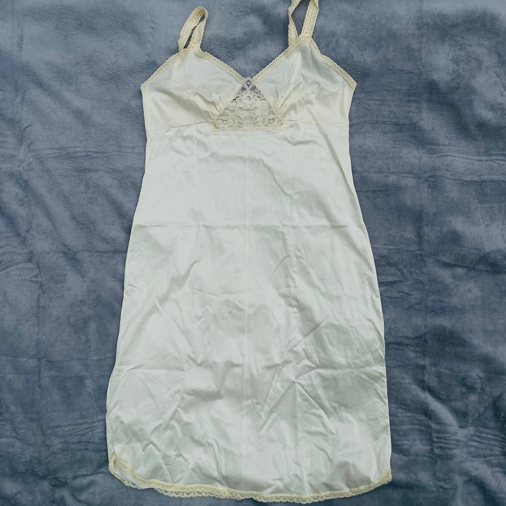 Vintage 70s–80s‎ Movie Star Cream Nylon Lace Slip Dress Size 38 Coquette Boudoir